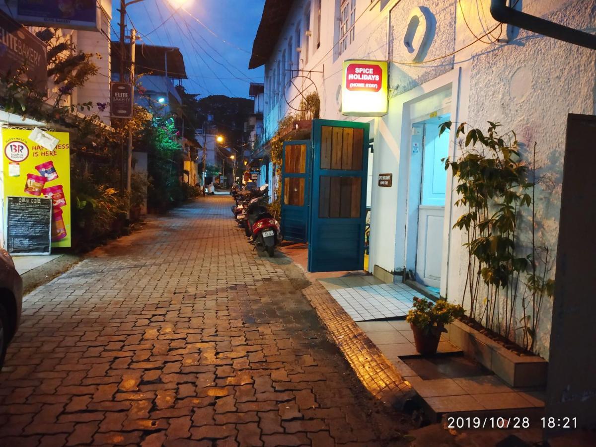 מלון Kochi Spice Holidays מראה חיצוני תמונה