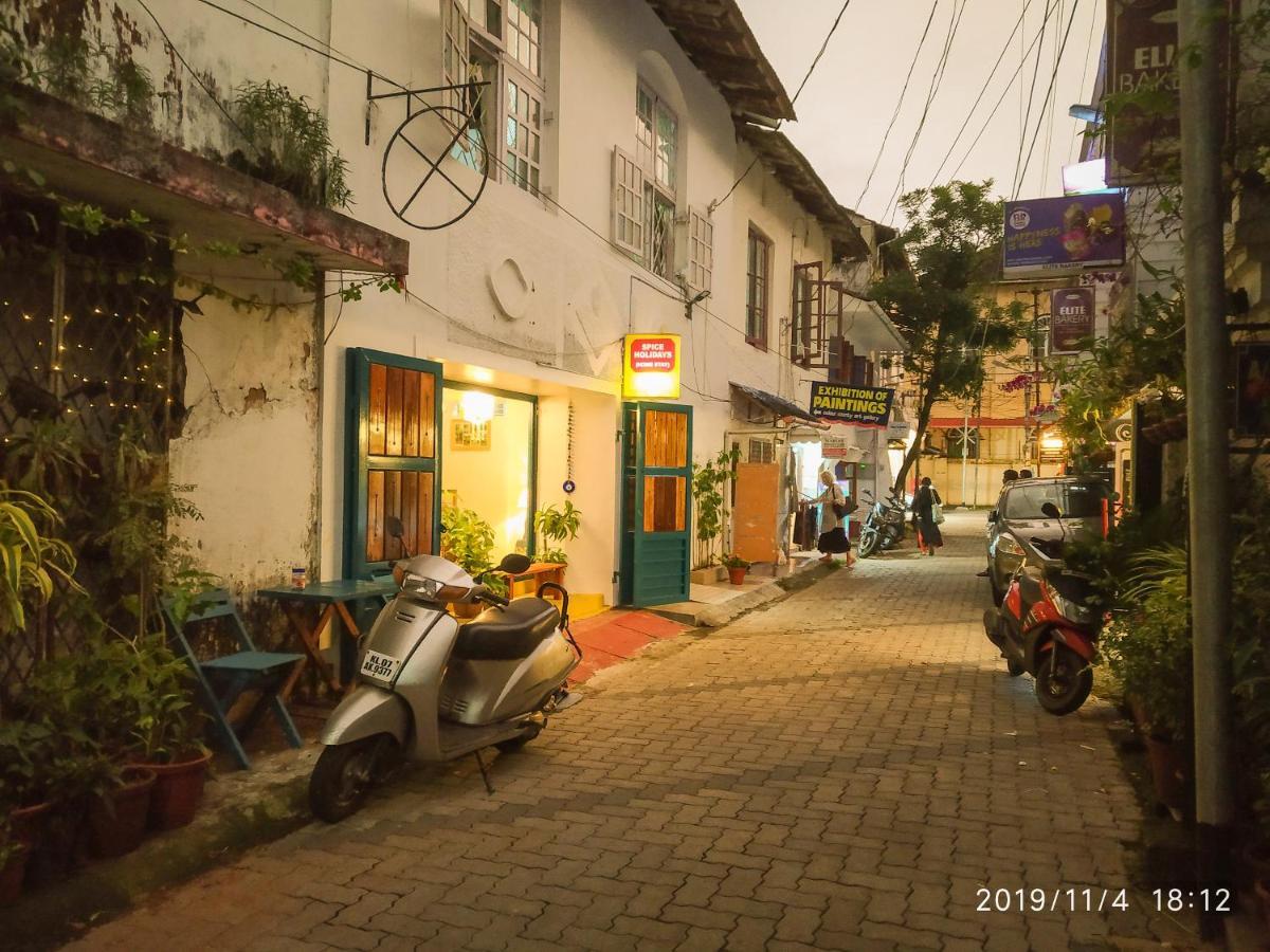 מלון Kochi Spice Holidays מראה חיצוני תמונה